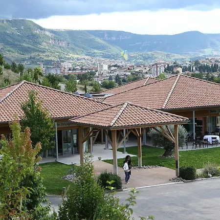 Domaine Saint Esteve 3* Millau