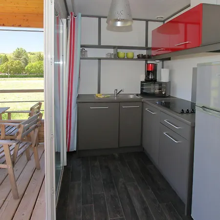 Otel Domaine Saint Esteve Millau
