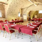 Domaine Saint Estève 3*