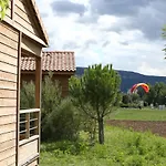 Domaine Saint Esteve Hotell 3*