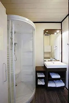 Domaine Saint Esteve 3*