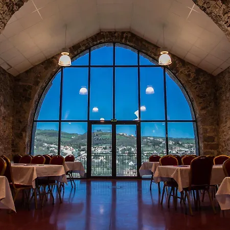 Domaine Saint Esteve 호텔