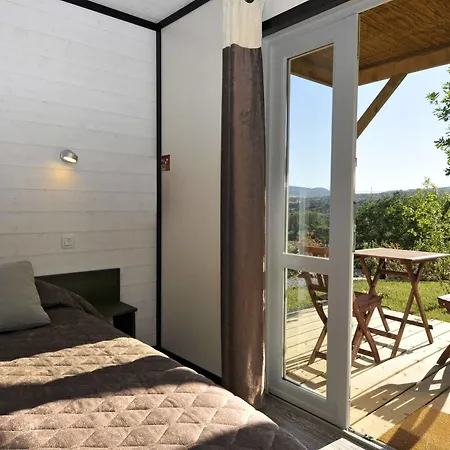 Hotel Domaine Saint Esteve 3*