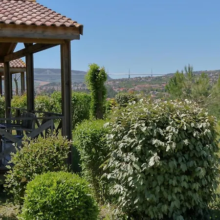 Domaine Saint Esteve 호텔 미요