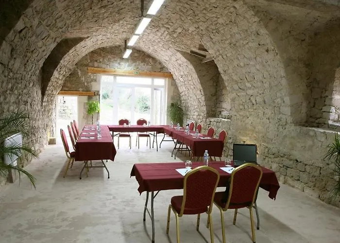 Domaine Saint Esteve Hotel 3*