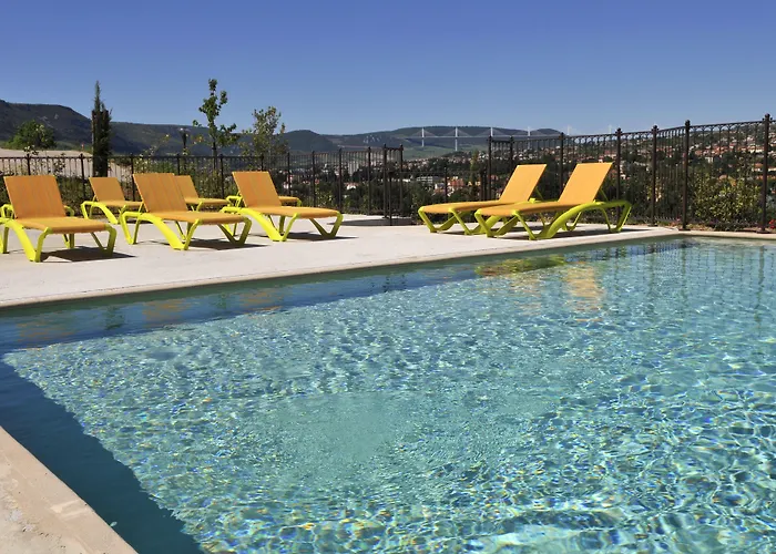 Domaine Saint Esteve 3*