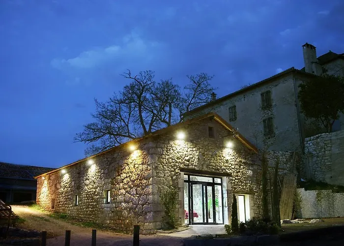 Domaine Saint Esteve Hotel 3*