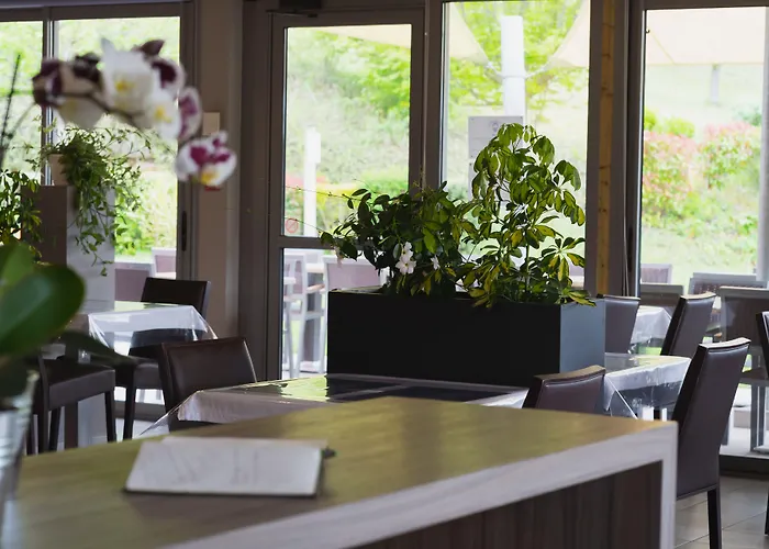 Domaine Saint Esteve Hotel Millau