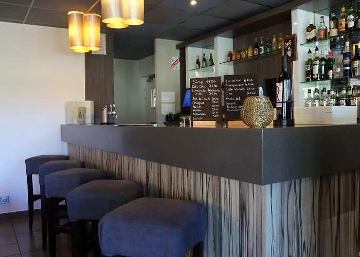 Hotel Domaine Saint Esteve 3*