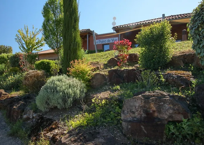 Domaine Saint Esteve 3*