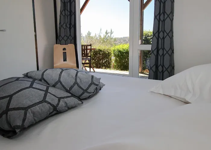 Domaine Saint Esteve Hotel 3*