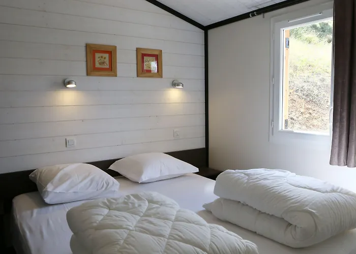 Hotel Domaine Saint Esteve 3*