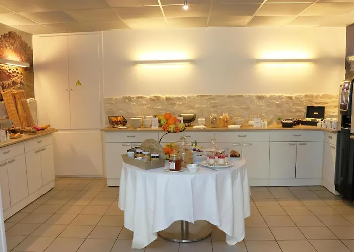 Domaine Saint Esteve 3*